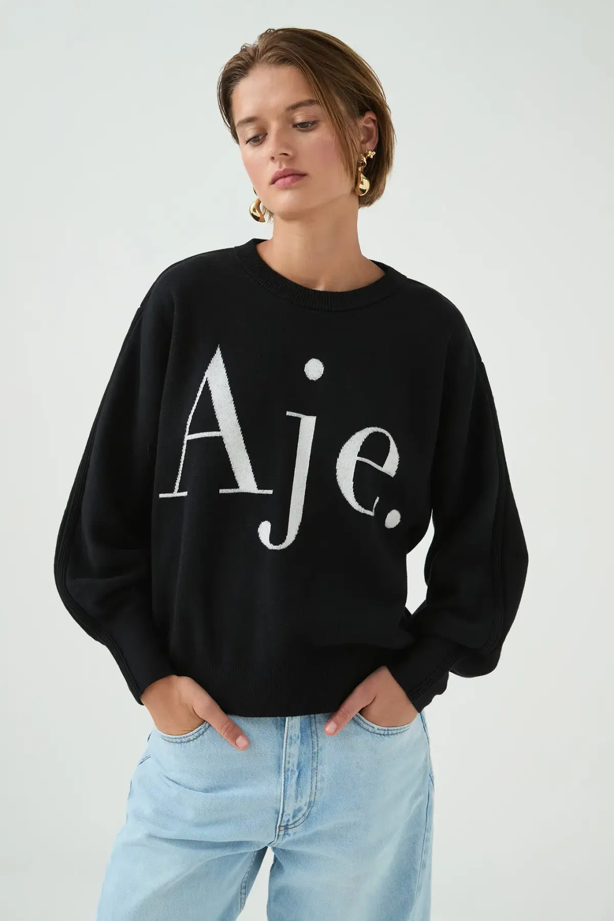 Arden Logo Knit Black Ivory Size AU  - Image 1