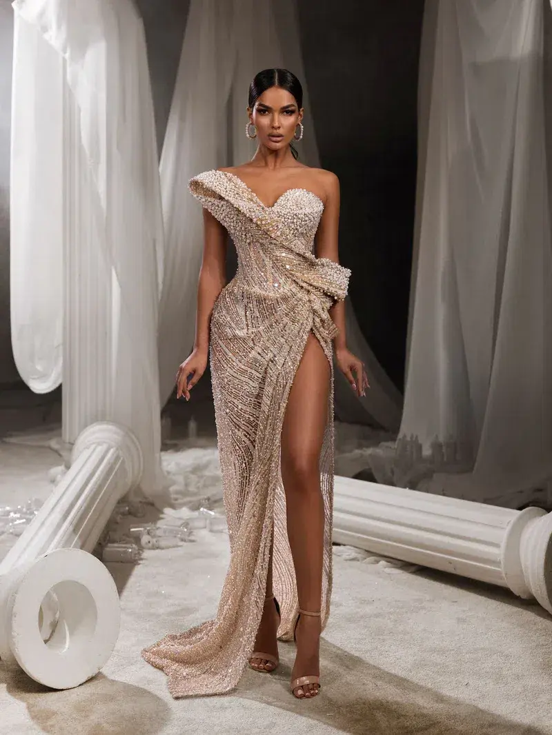 Donika Loci Daisy Gown Nude Size 8 AU - Image 1
