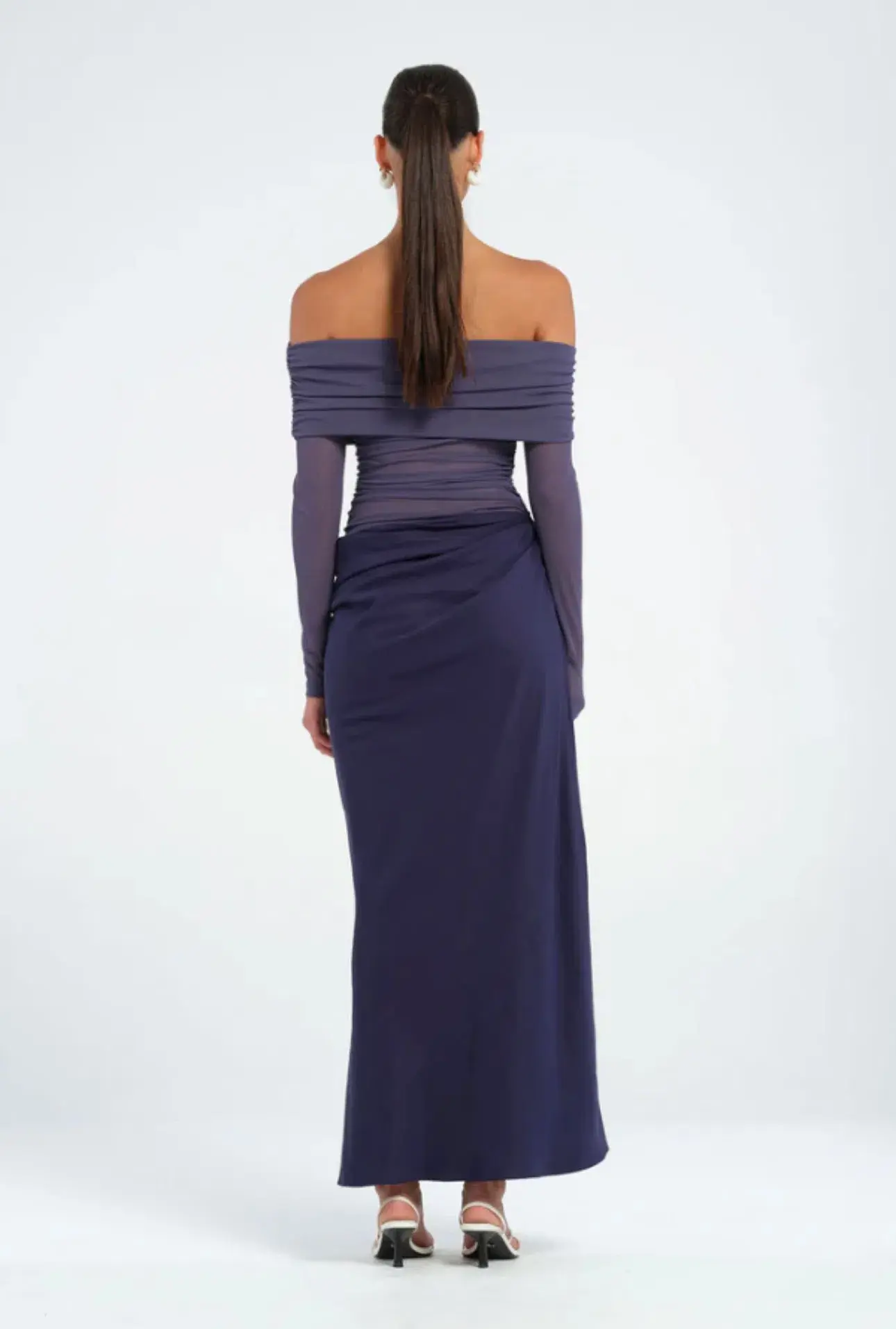 Benni Yasmin Off Shoulder Dress in Navy Size 8 - Image 4