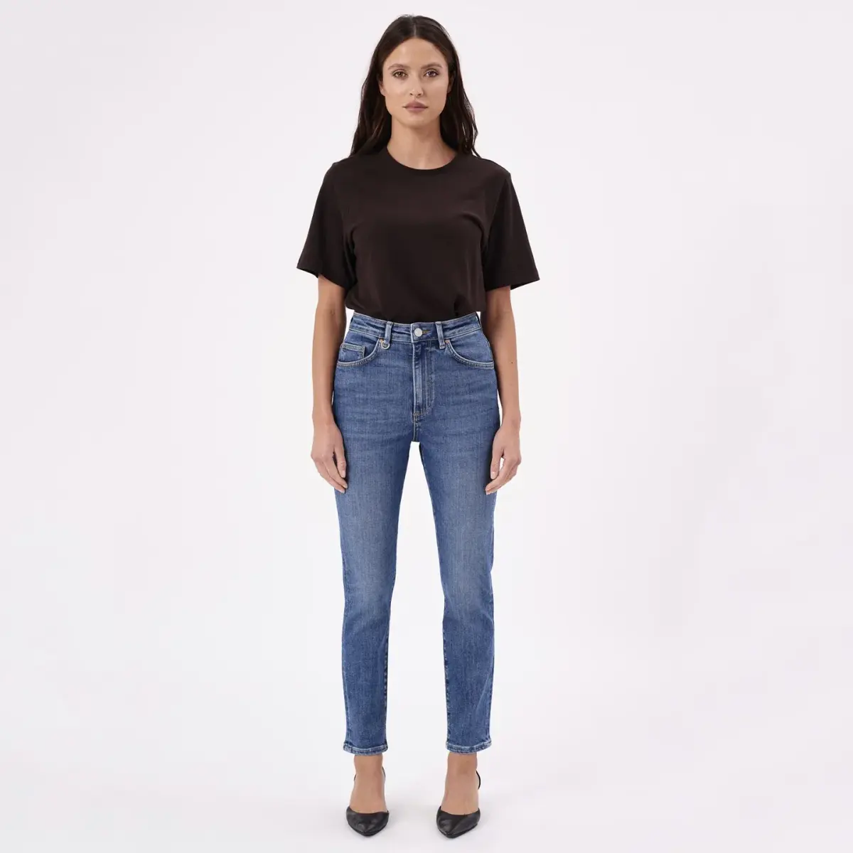 Neuw Denim Lola Mom Iris Jeans Indigo Size 8/S - Image 1