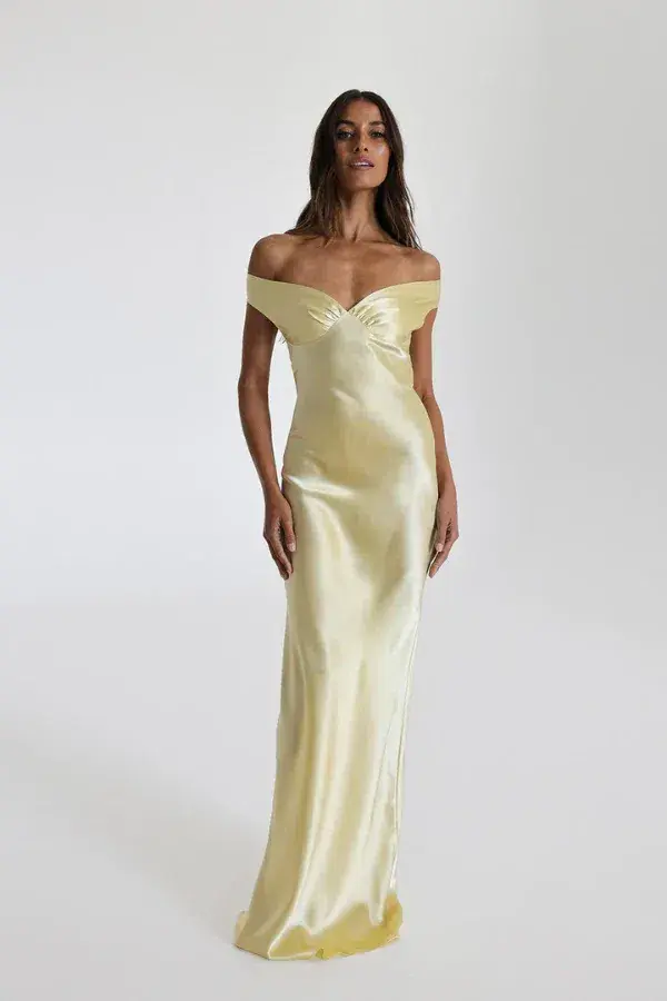 Natalie Rolt  Bridget Gown Lemon Size 6 - Image 1