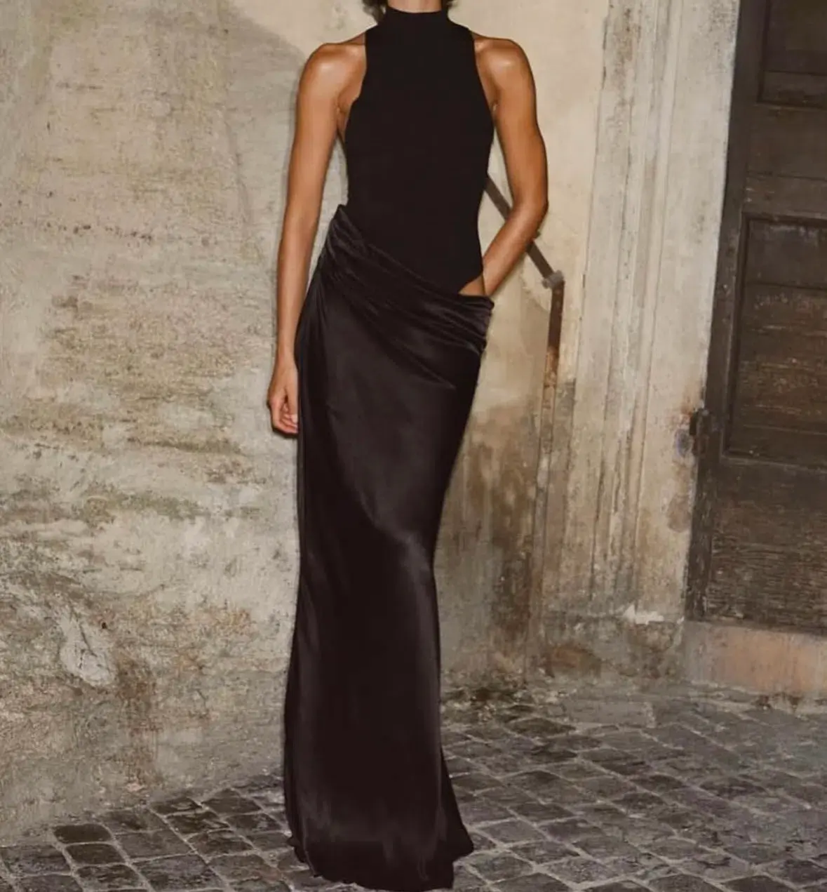 Henne Soraia Maxi Dress Black Size 4 - Image 3