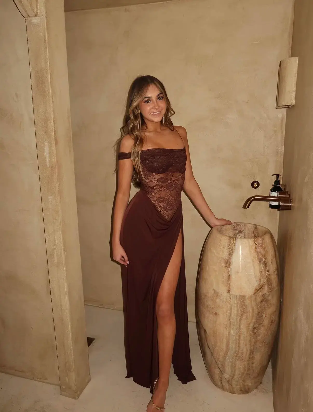 Natalie Rolt Sloane Maxi Dress in Espresso Size 0 / AU 6 - Image 2