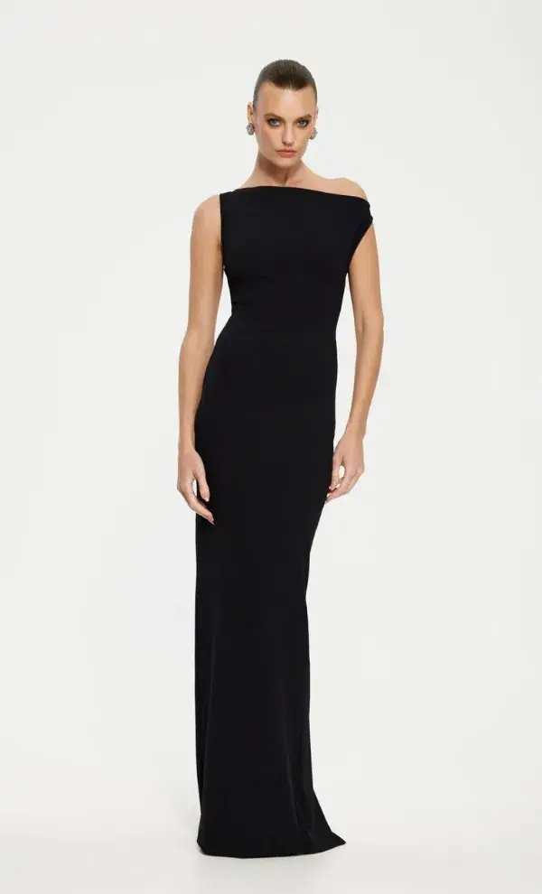 Effie Kats Inaya Gown Black Size 6 for rent on The Volte - main image