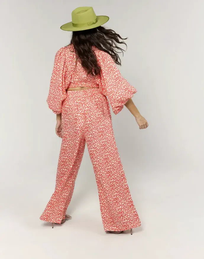 La Boheme Girls Coral Oat Leopard Juno Pant Essie Top Set Size S AU 6 - Image 3