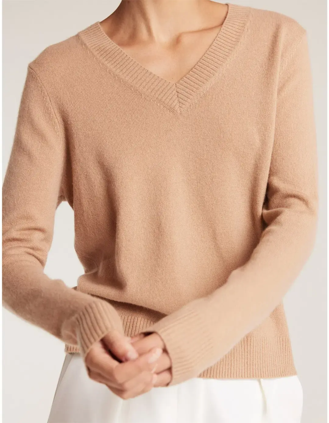 Perri Cutten Cashwool V Neck Jumper Chestnut Size 16/L for rent on The Volte - main image