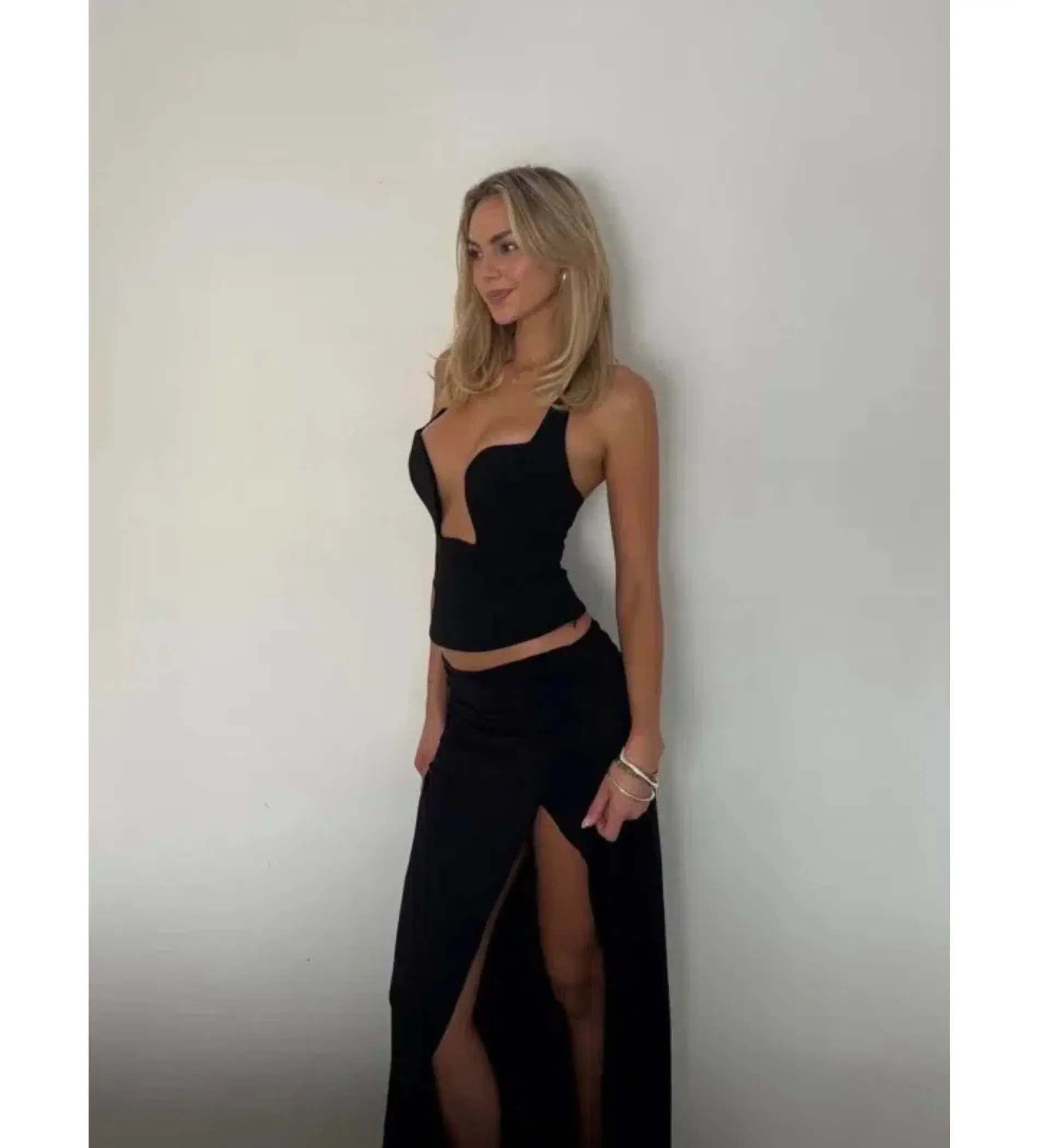 Kookai Alto Low Cut Top Black Size AU 10 - Image 2