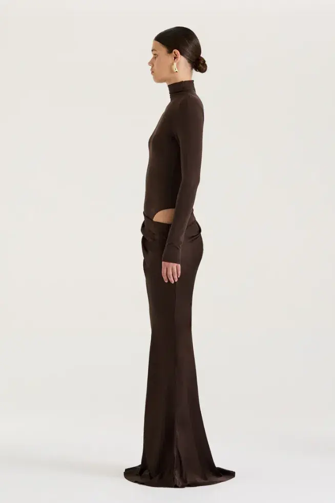 Henne Soraia Brown Size 10 - Image 3