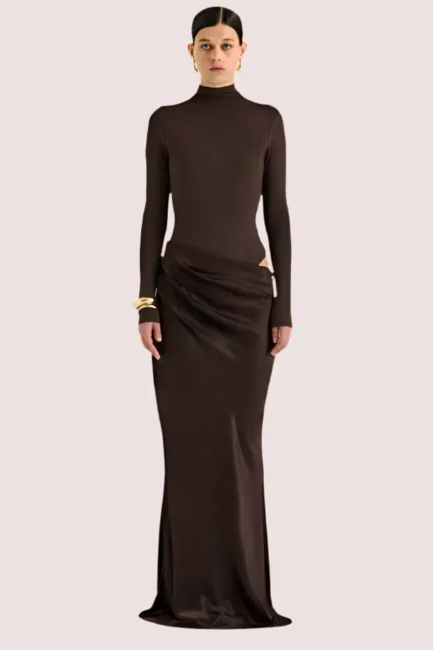 Henne Soraia Brown Size 10 - Image 1