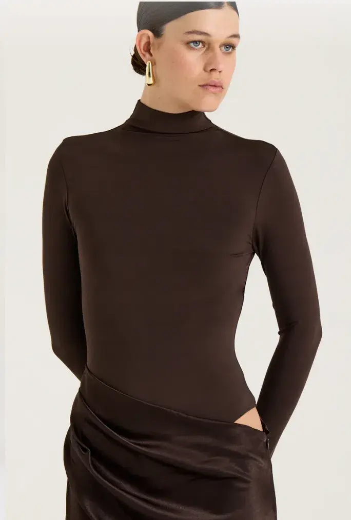 Henne Soraia Brown Size 10 for rent on The Volte - main image