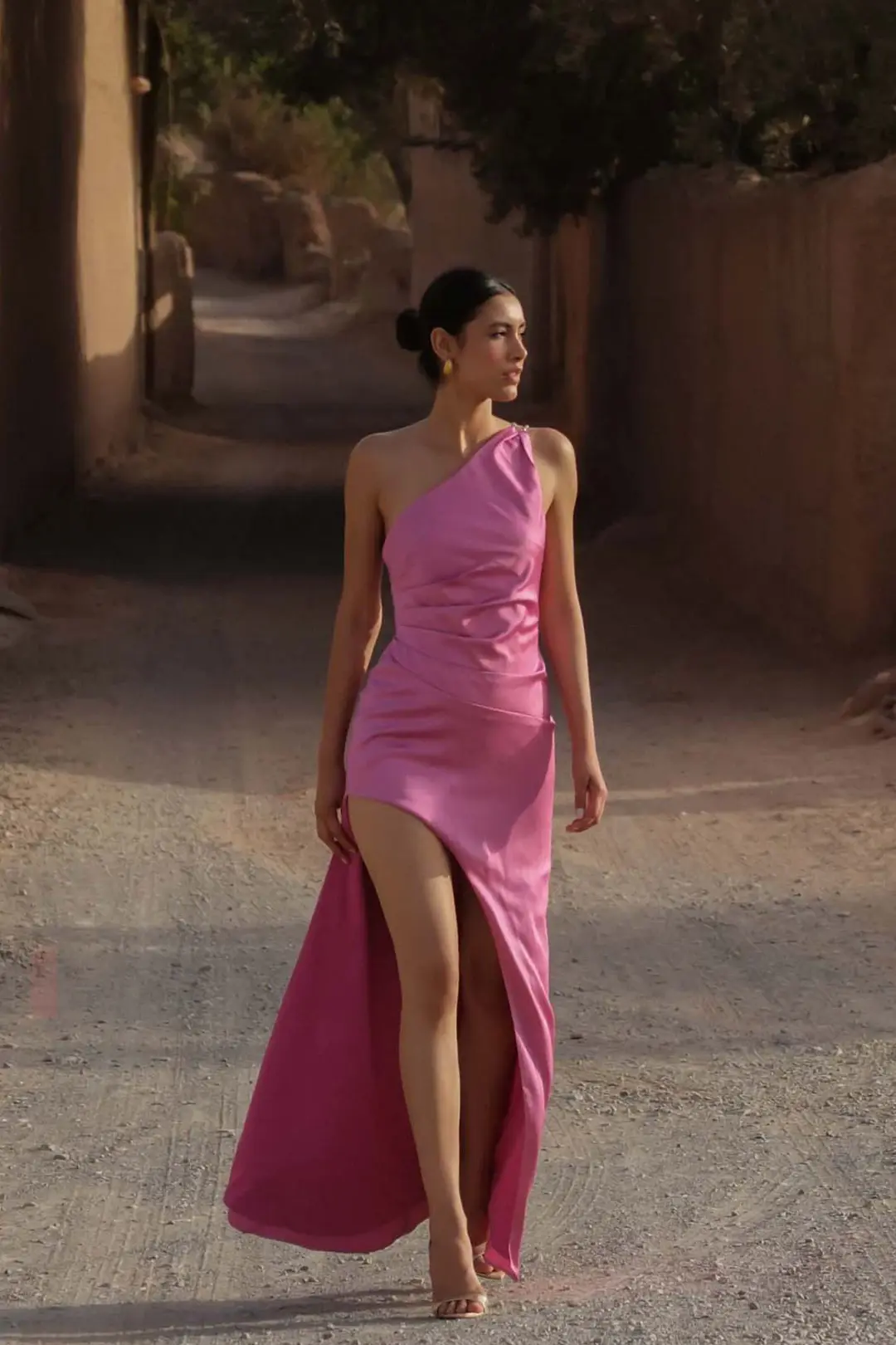 Elle Zeitoune Eleanor Orchid Pink Outlet in Size 8 for rent on The Volte - main image