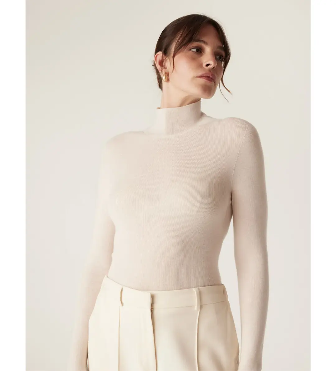 Cable Superfine Merino Turtle Neck in Ecru Size  for rent on The Volte - main image