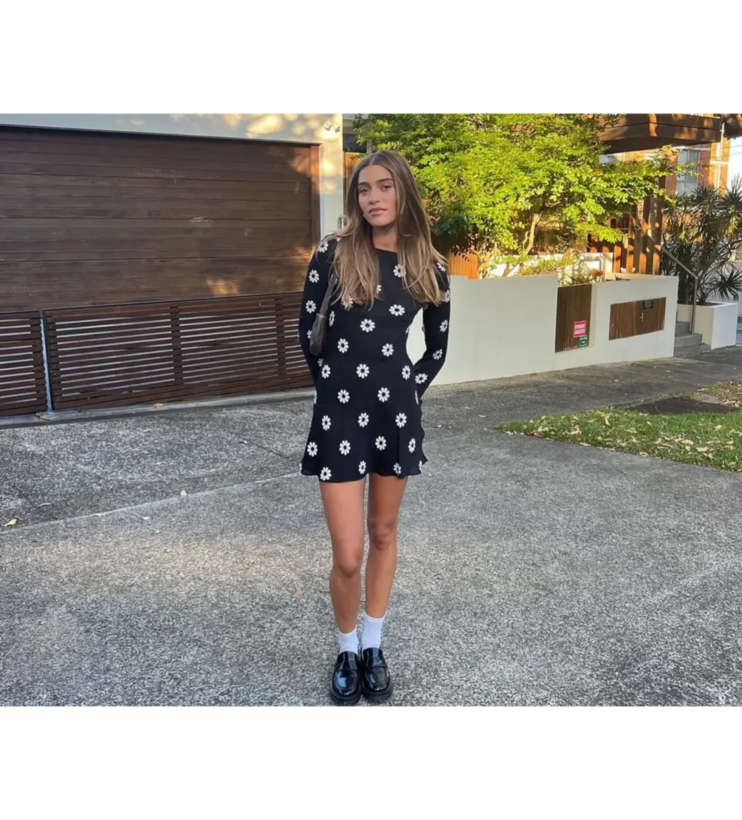 Realisation Par The Cosima 90’s Daisy Dress in Print Size 8 for rent on The Volte - main image