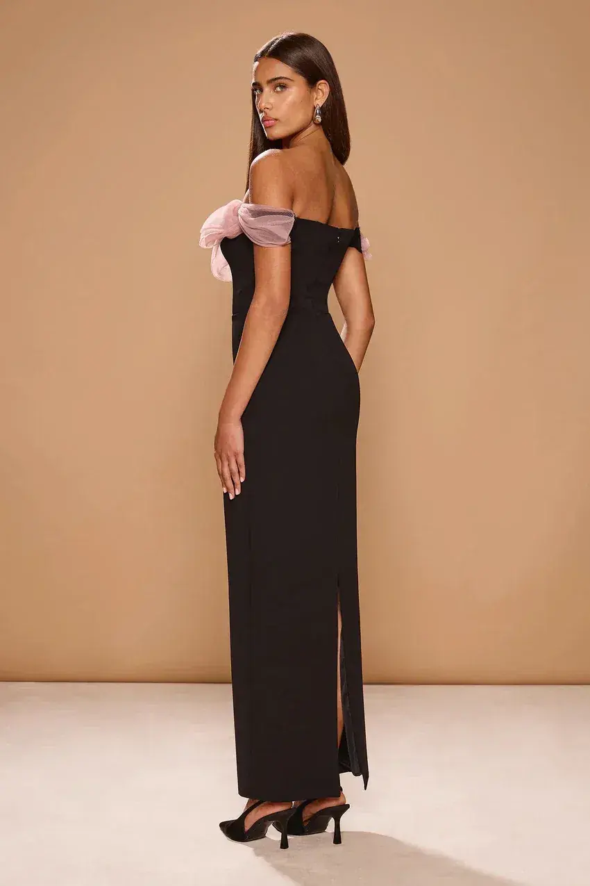 Sonya Moda 'Caspian' Gown - Size 10 - Image 2
