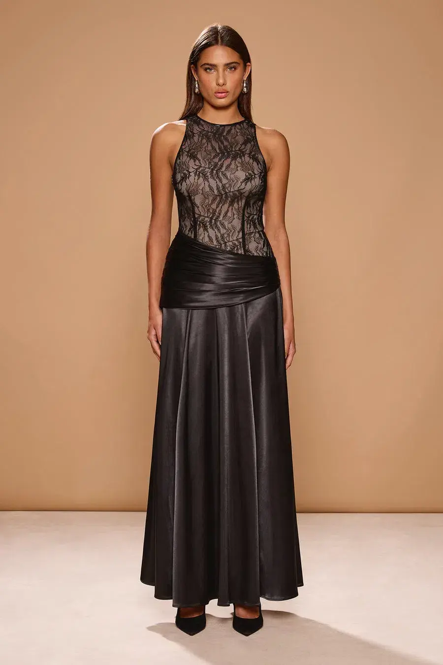 Sonya Moda Dalia Maxi Gown Black Size 6 - Image 1