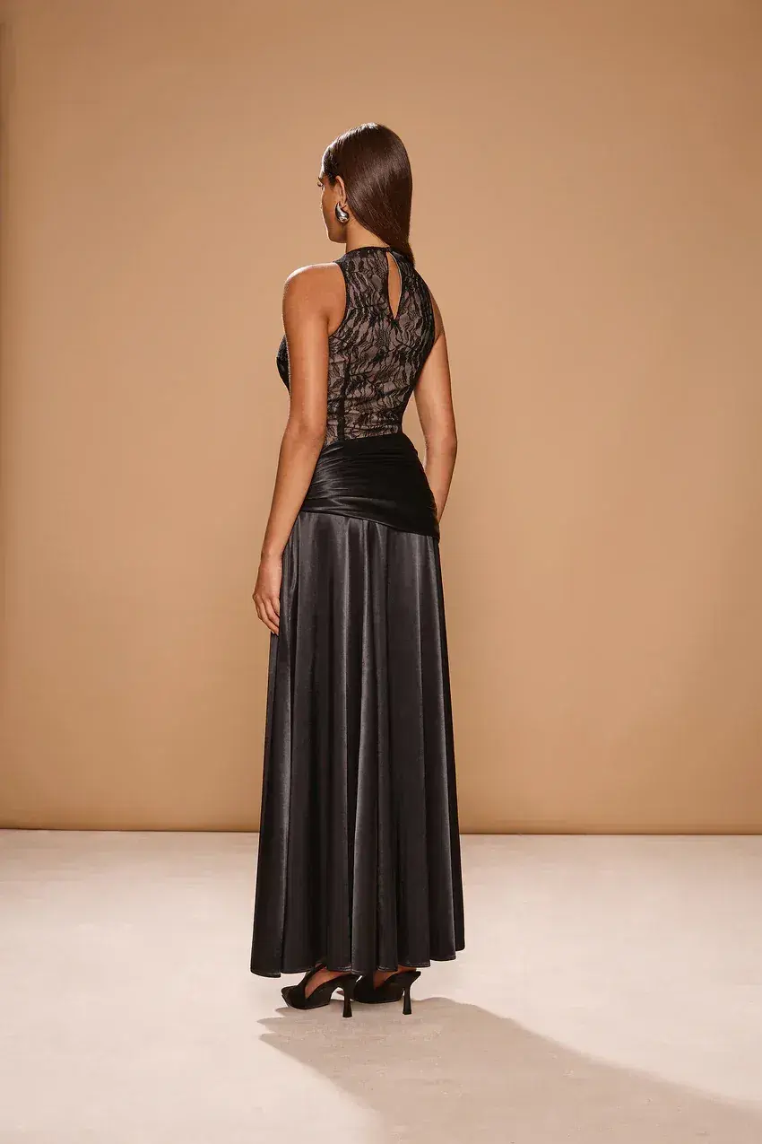 Sonya Moda Dahlia Gown Black Size 10 - Image 3