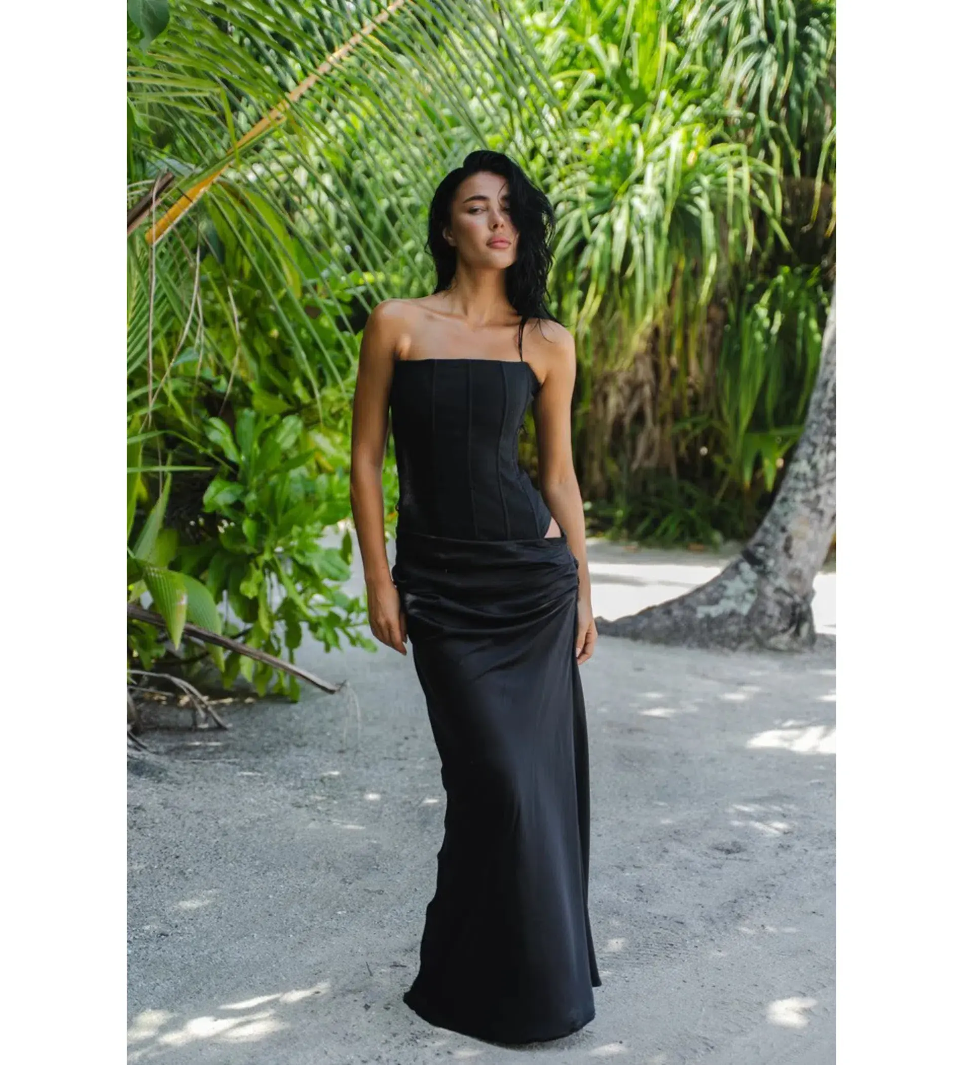 HNTR the label Huxley Gown Black Size AU 6 - Image 1