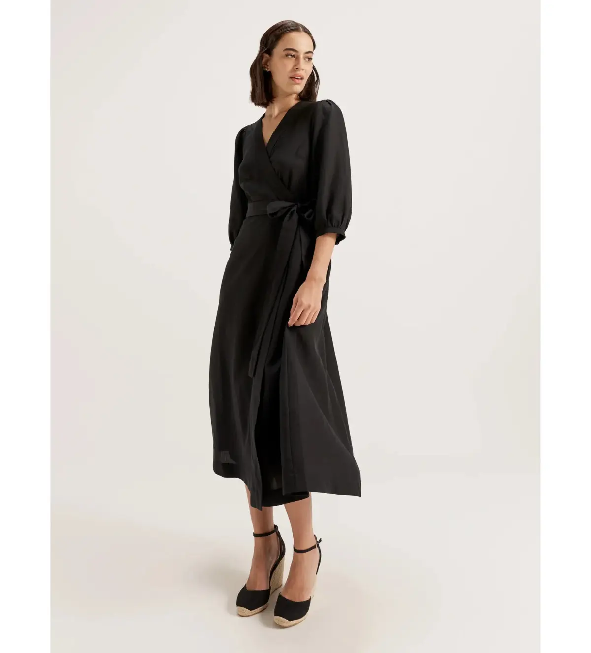 Review Cancun Wrap Midi Dress Black Size AU 18 - Image 2