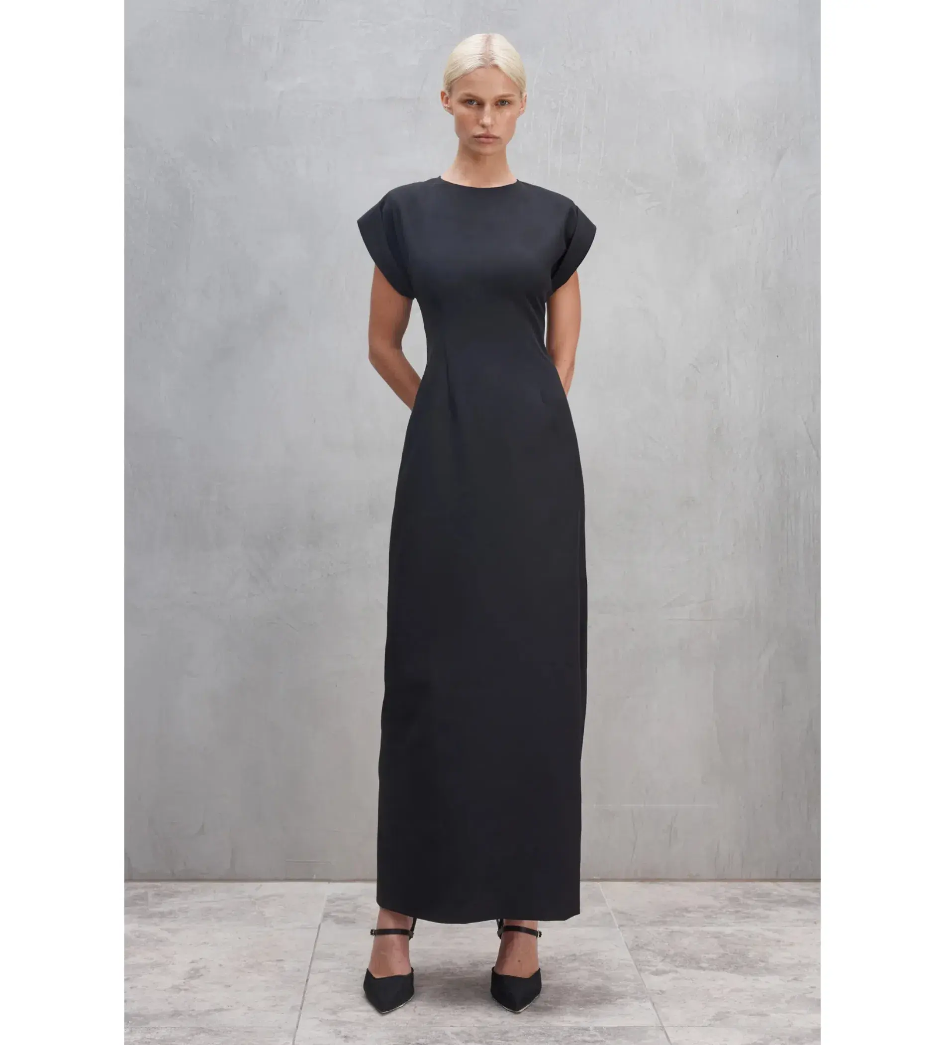 Sofia Irina Renee Maxi Dress in Black Size 14 - Image 1