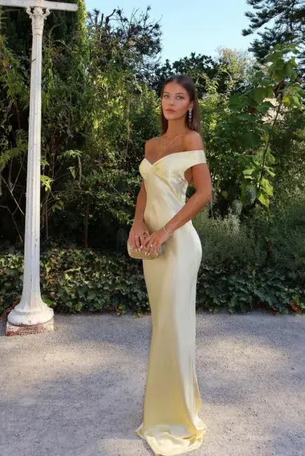 Natalie Rolt Bridget Dress in Lemon Yellow Size 6 - Image 6