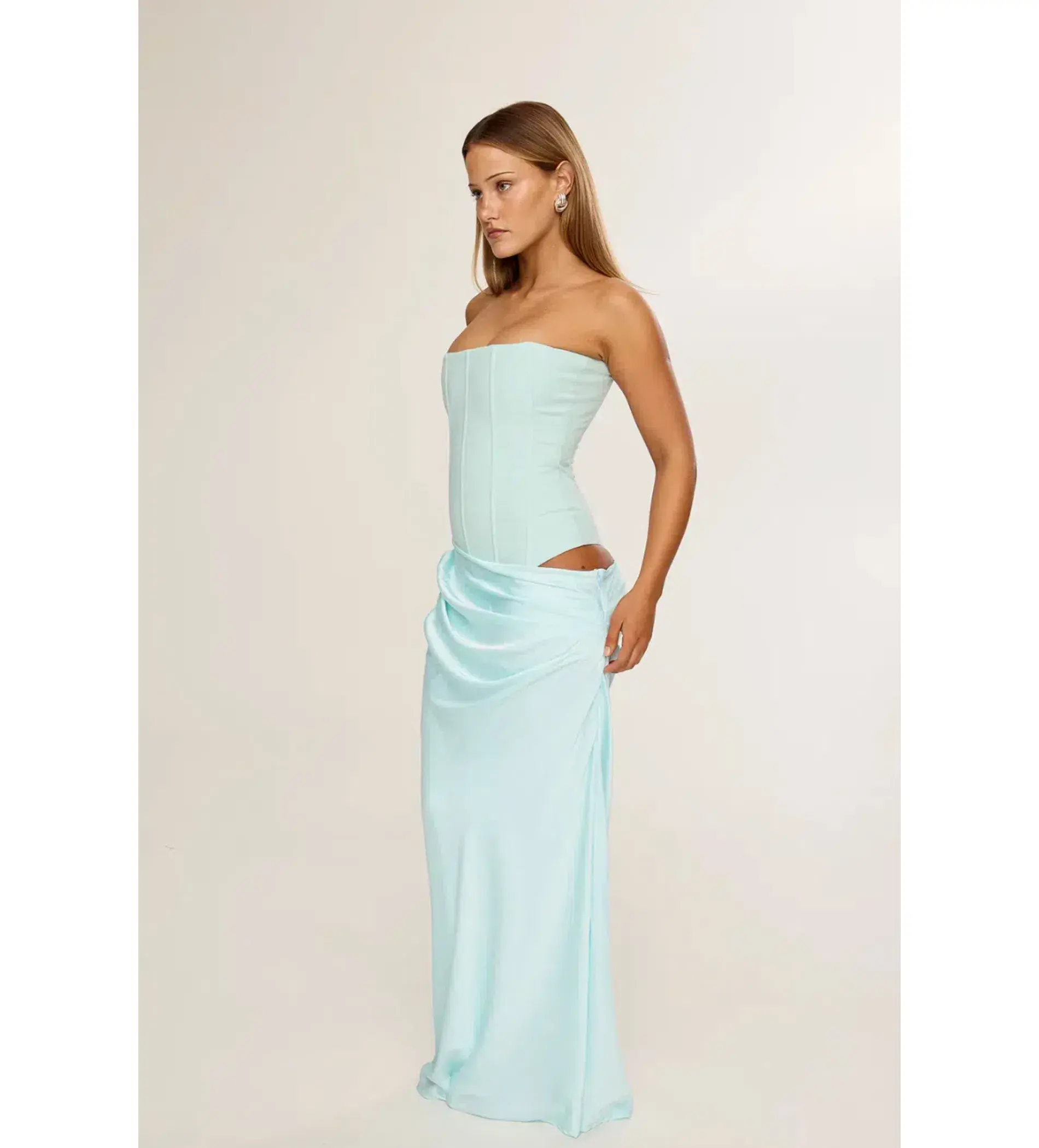 HNTR The Label Huxley Gown Aqua Size 8 - Image 2