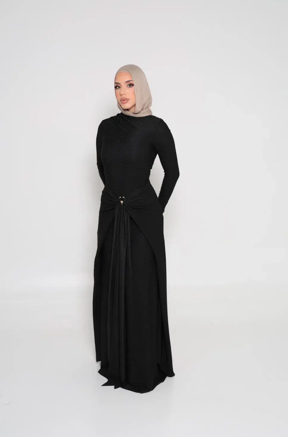 Alaía Muse Aleena Maxi Dress in Black Size S / AU 8 for rent on The Volte - main image