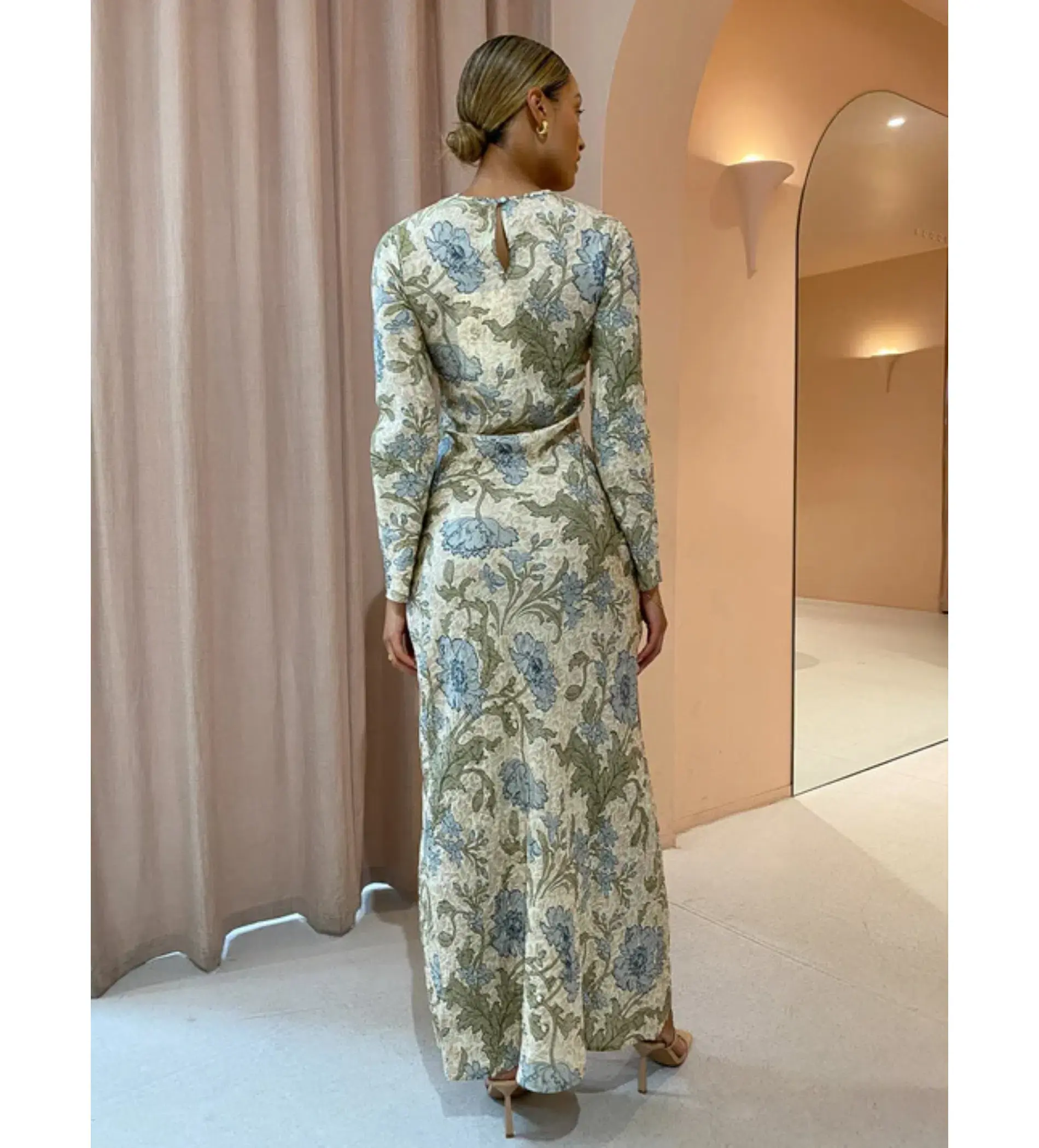 Sir the Label Maev Gown Maxi in Florence Print Size 1 / AU 8 - Image 2