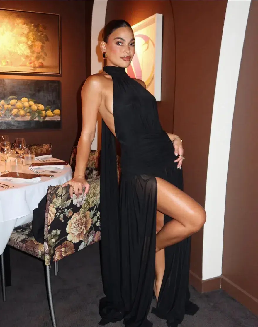 Effie Kats Verity Gown Black Size AU 6 for rent on The Volte - main image