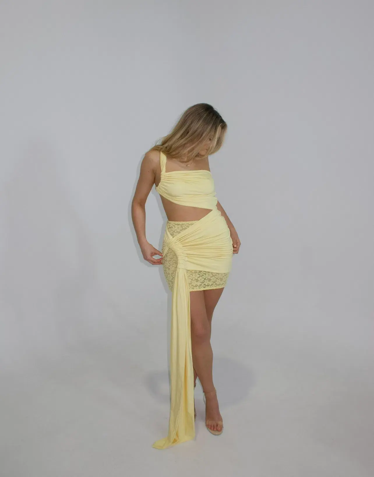 Deconduarte Paradiso Lace Mini Baby Yellow Size AU 8 - Image 3
