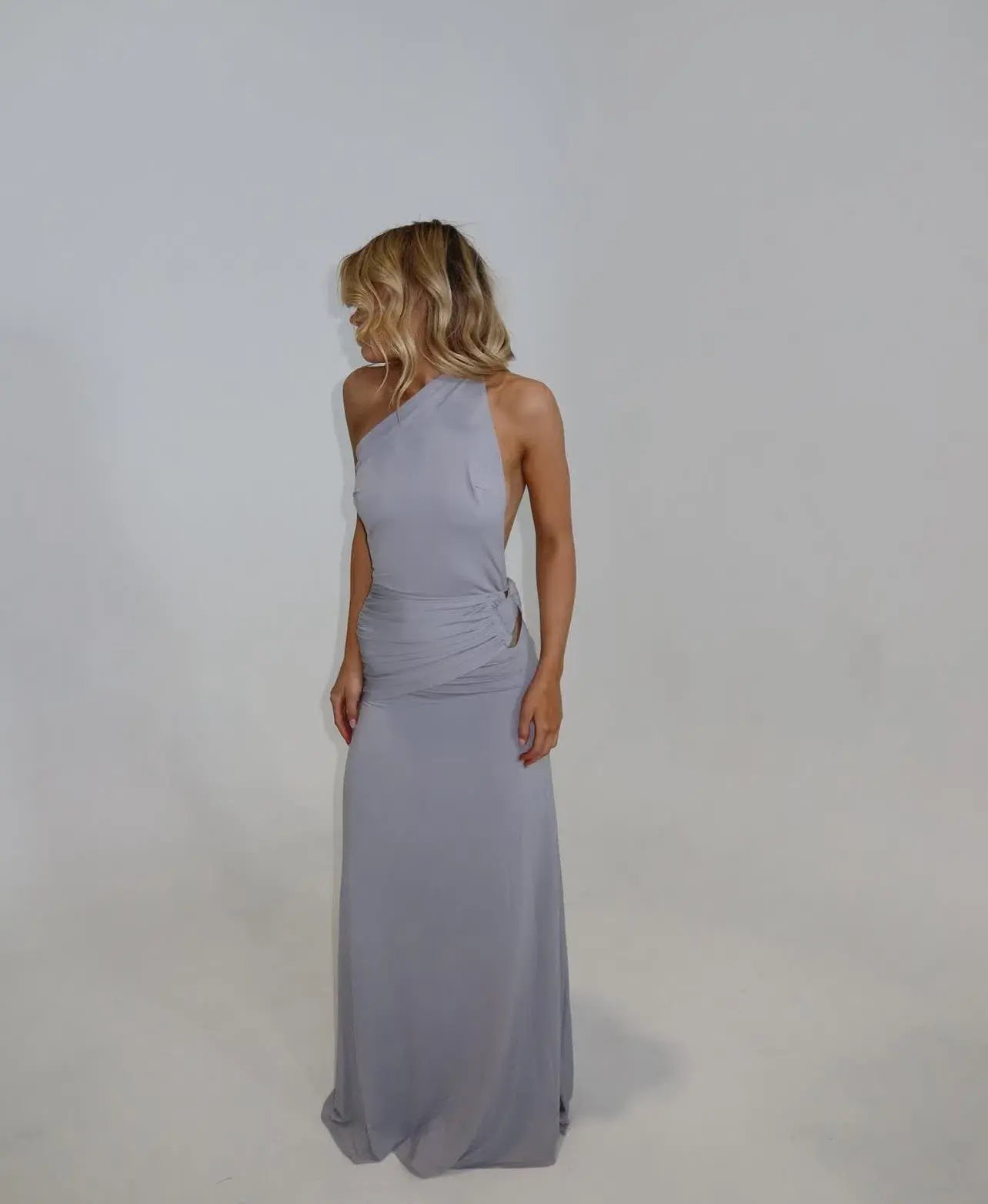 Ance Gria Gaia Gown in Silver Grey  Size 6/8 - Image 3