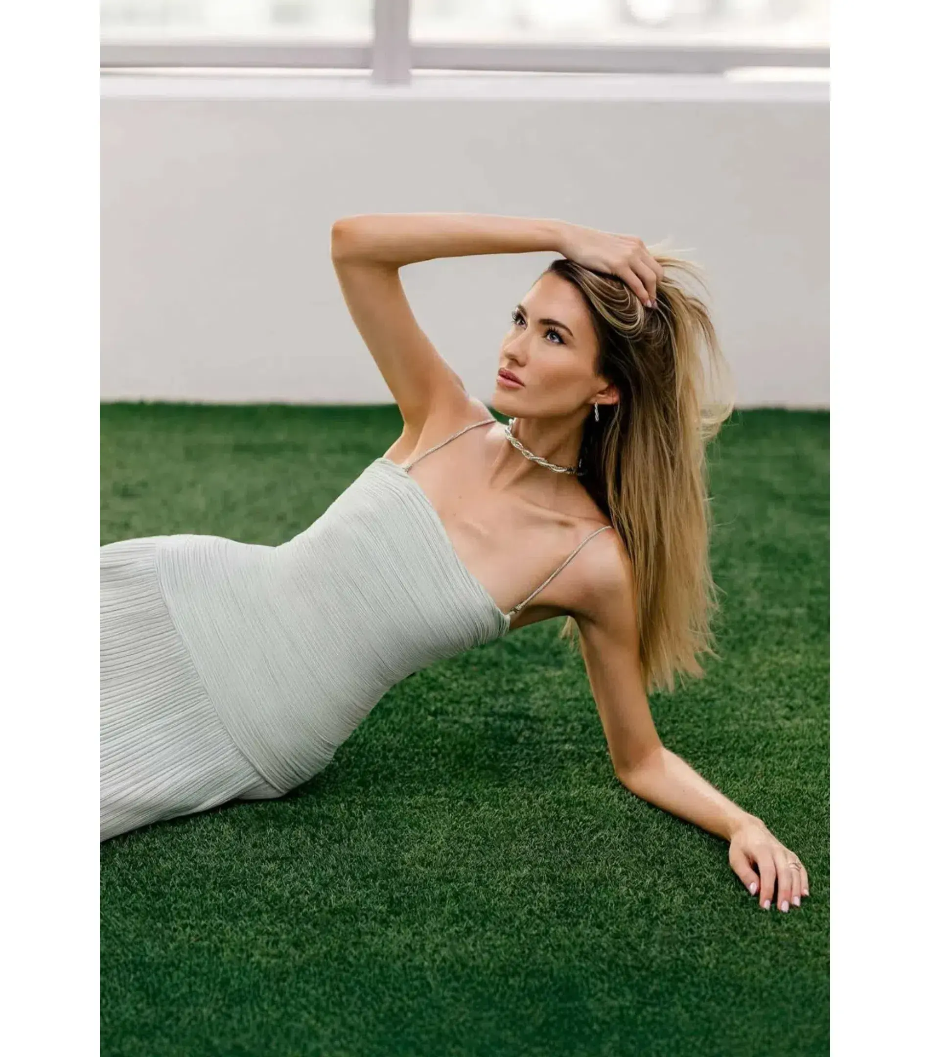 Manning Cartell Royal Debut Maxi Dress in Sage Green Size  AU 8 - Image 4