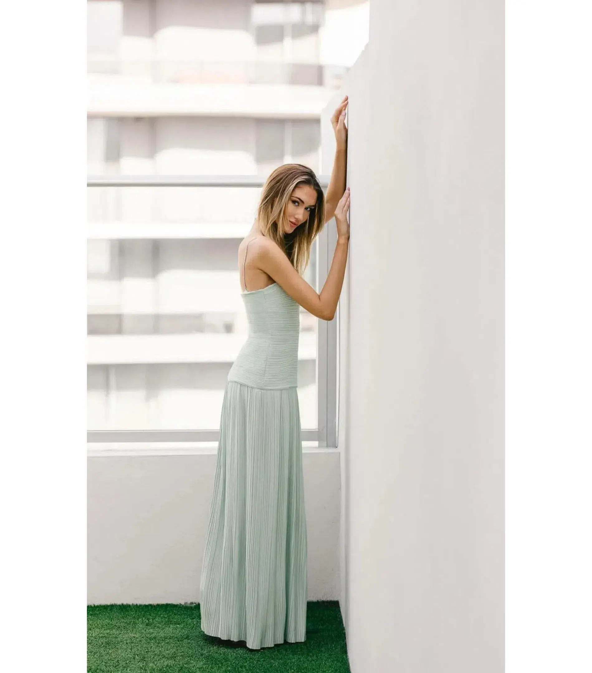 Manning Cartell Royal Debut Maxi Dress in Sage Green Size  AU 8 - Image 5