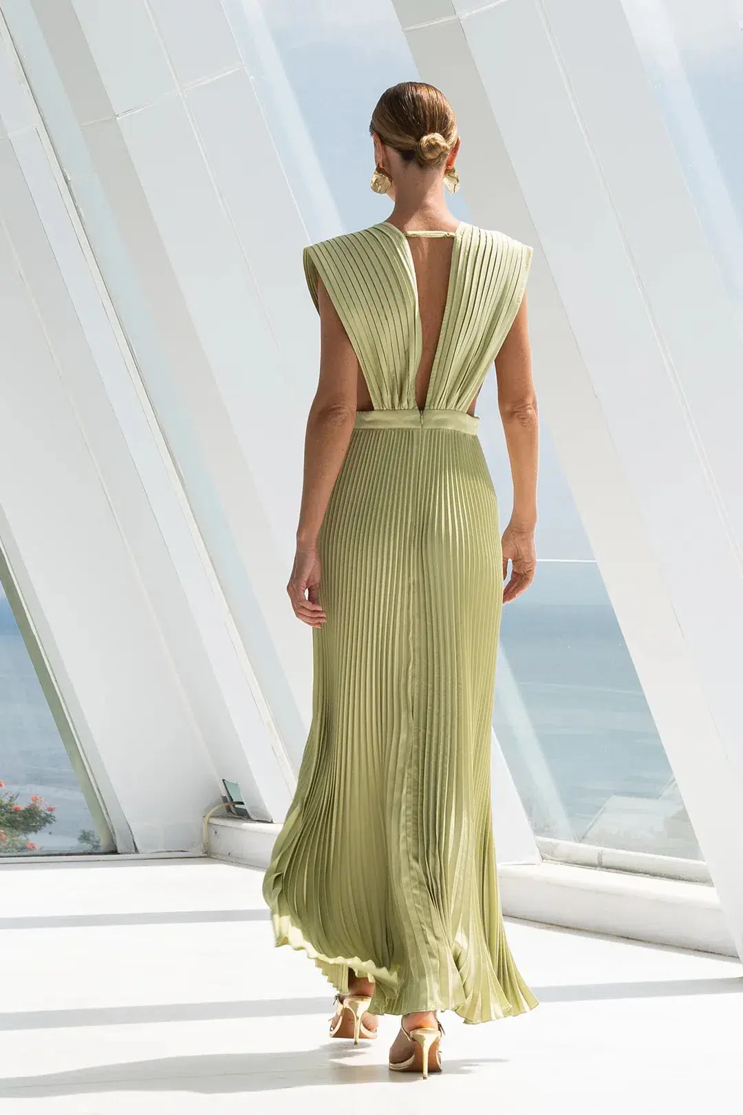 L'Idee Woman Gala Gown in Fresco Size XS / AU 6 - Image 3