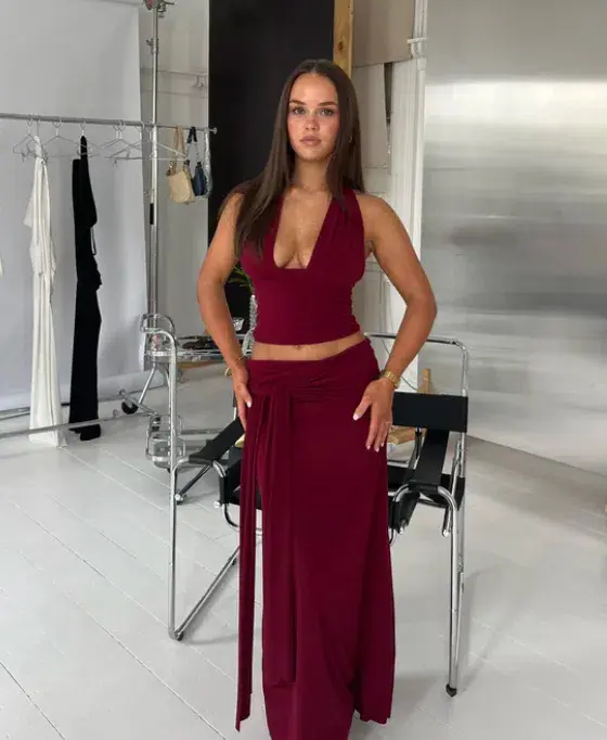 La Marie Sofie Set Burgundy Size 8 - Image 4