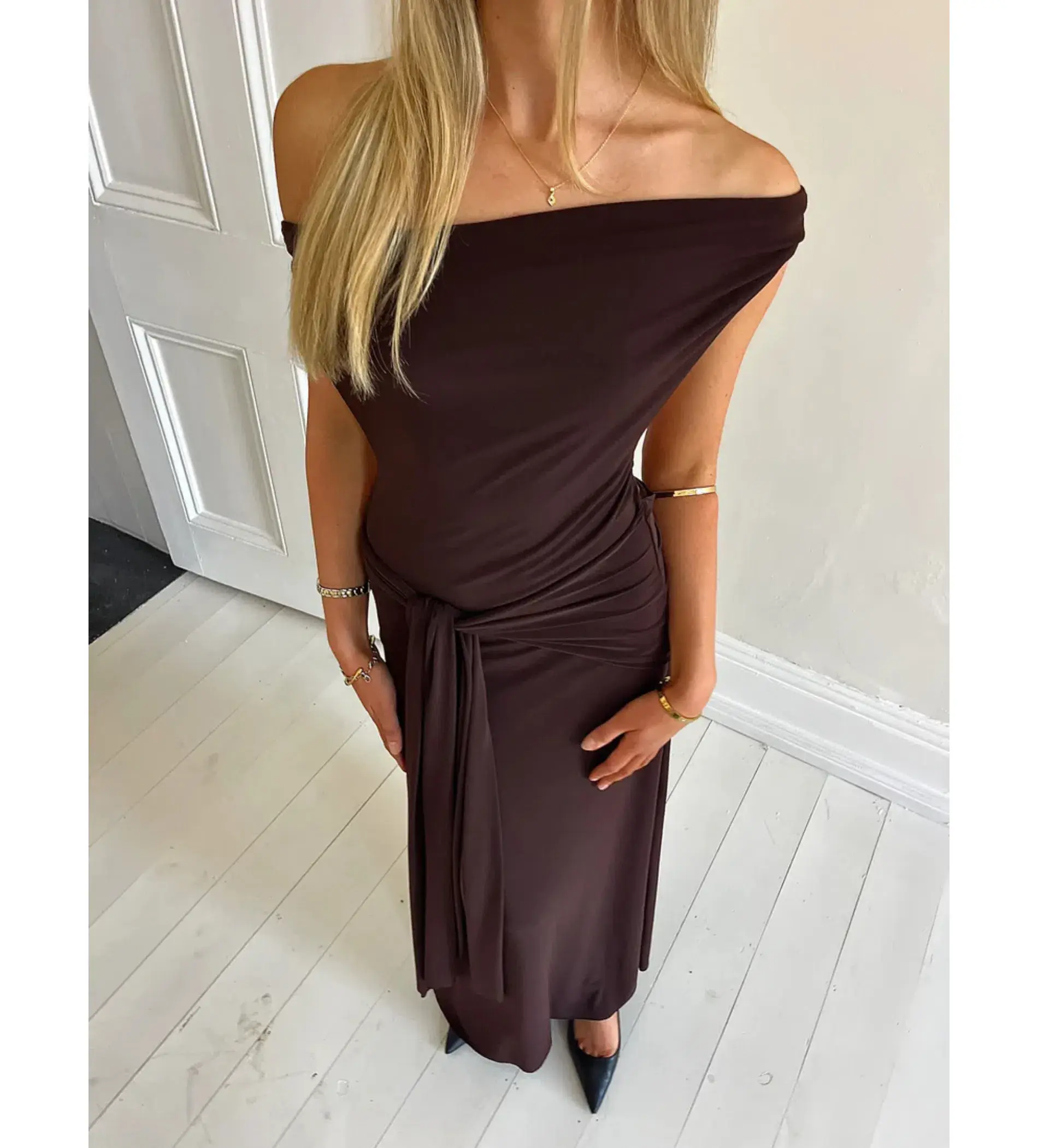 LaMarie Nadia Gown Maxi Dress in Brown Size XS / AU 6 - Image 4