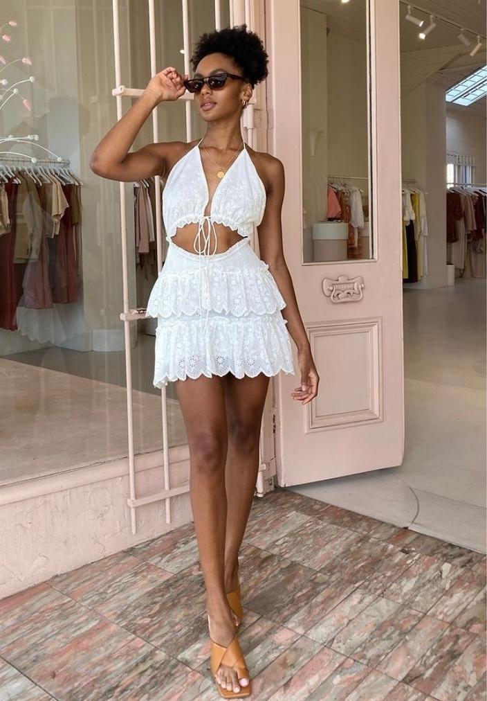 Issy Pearl Dress in White Size 8 - Image 2