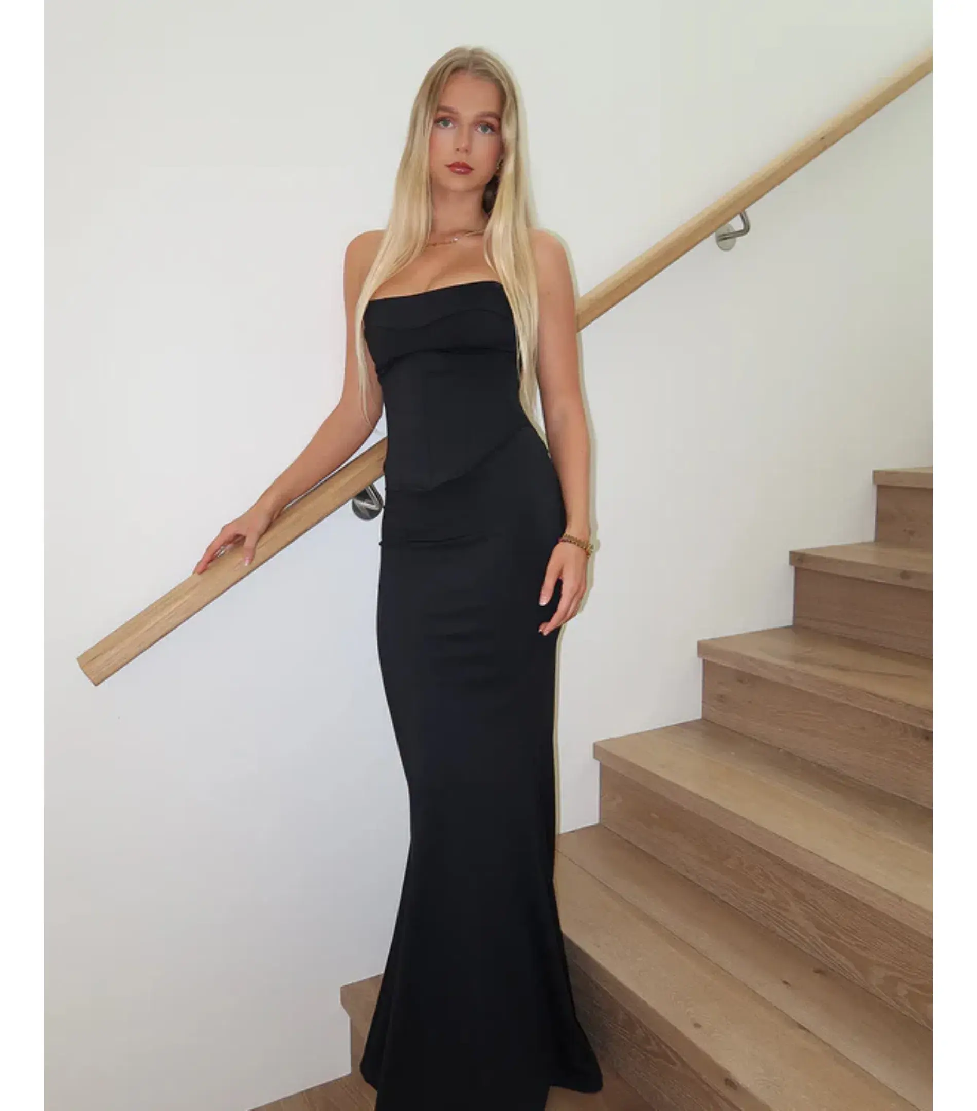 HNTR the label Louie Maxi Gown Noir Black Size L / AU 12 - Image 1