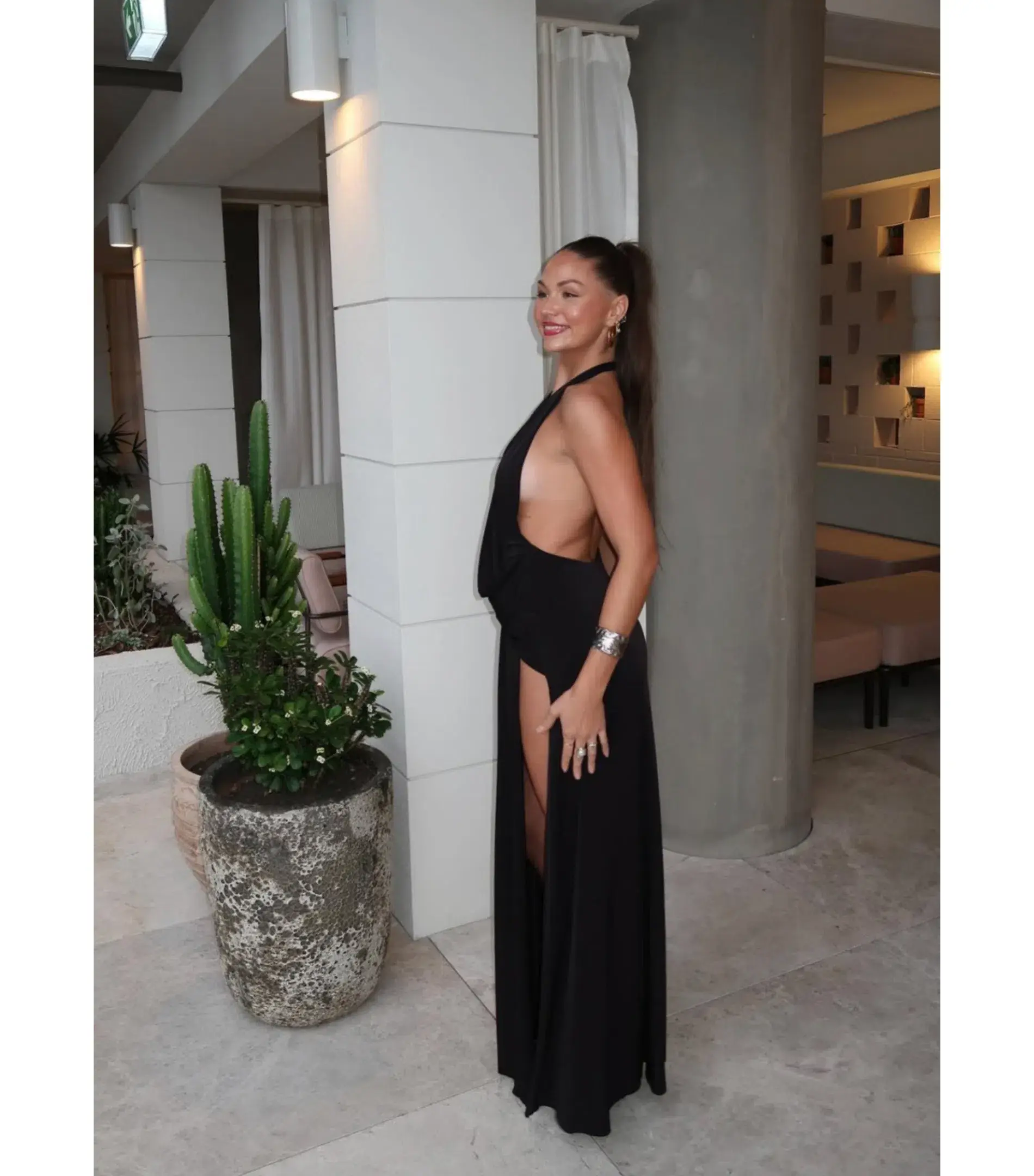 Natalie Rolt Winona Maxi Gown Black Size AU 6 - Image 2