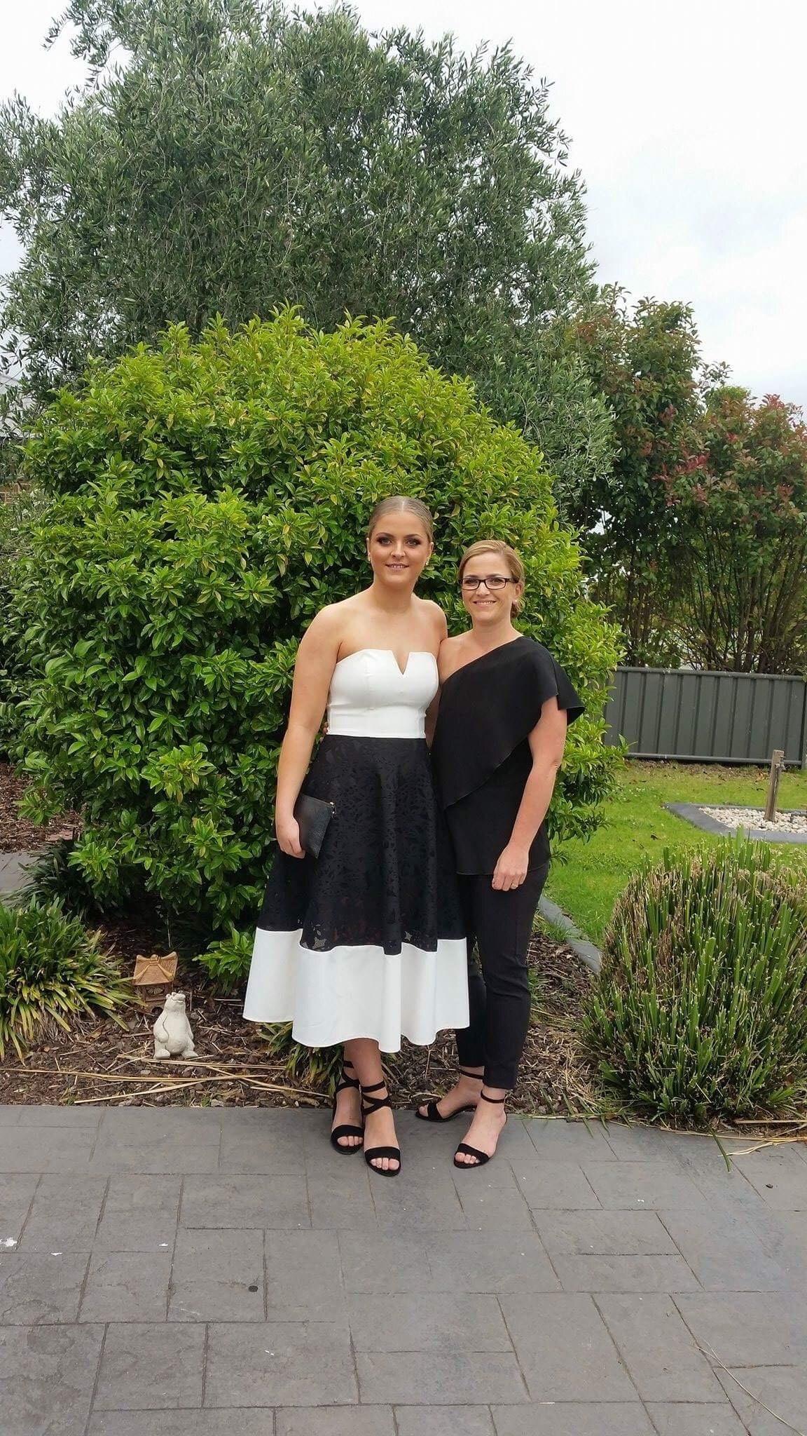 Pilgrim Black and white formal dress size 10 - Image 2