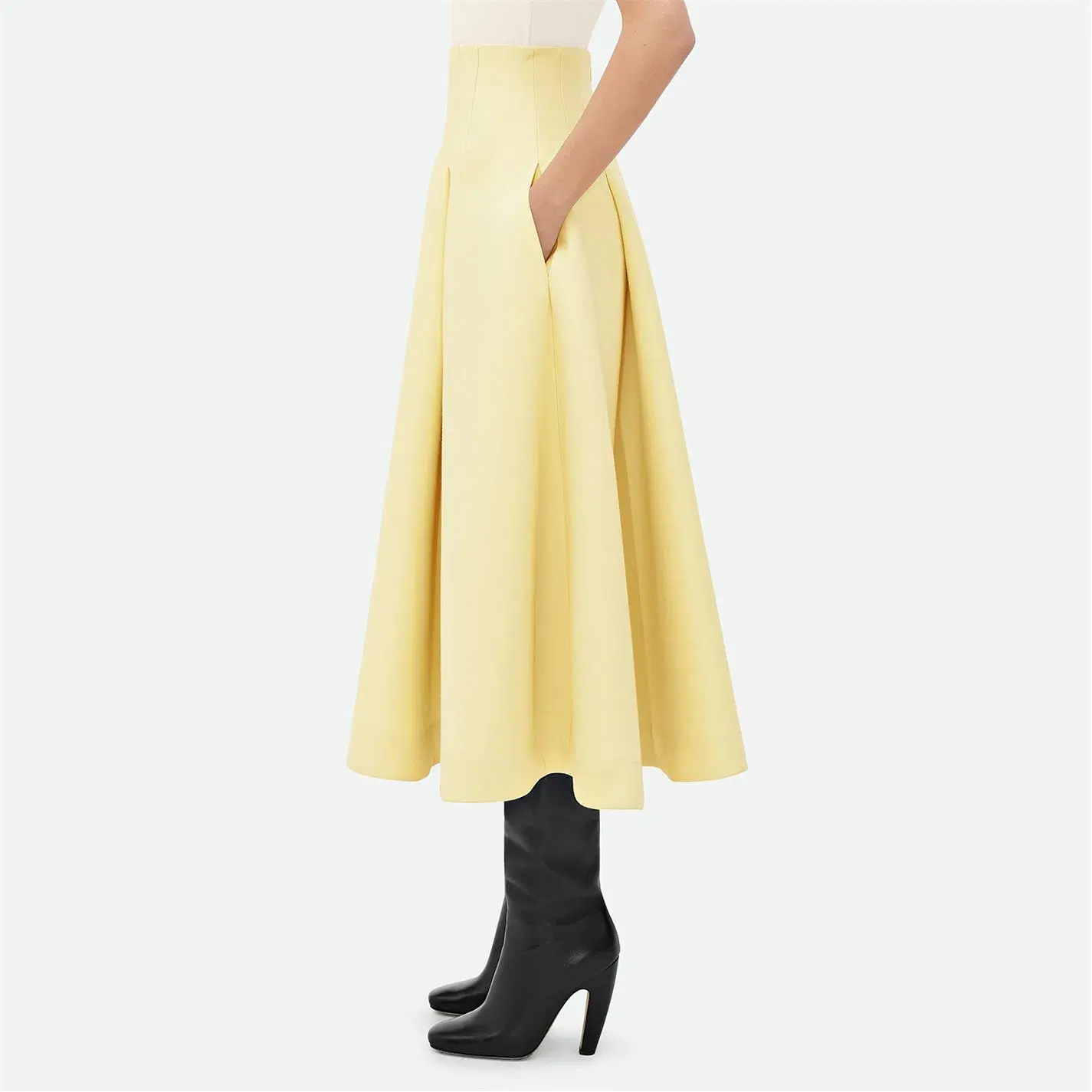 Bottega Veneta Compact-Knit Wool Midi Skirt AU8 - Image 2