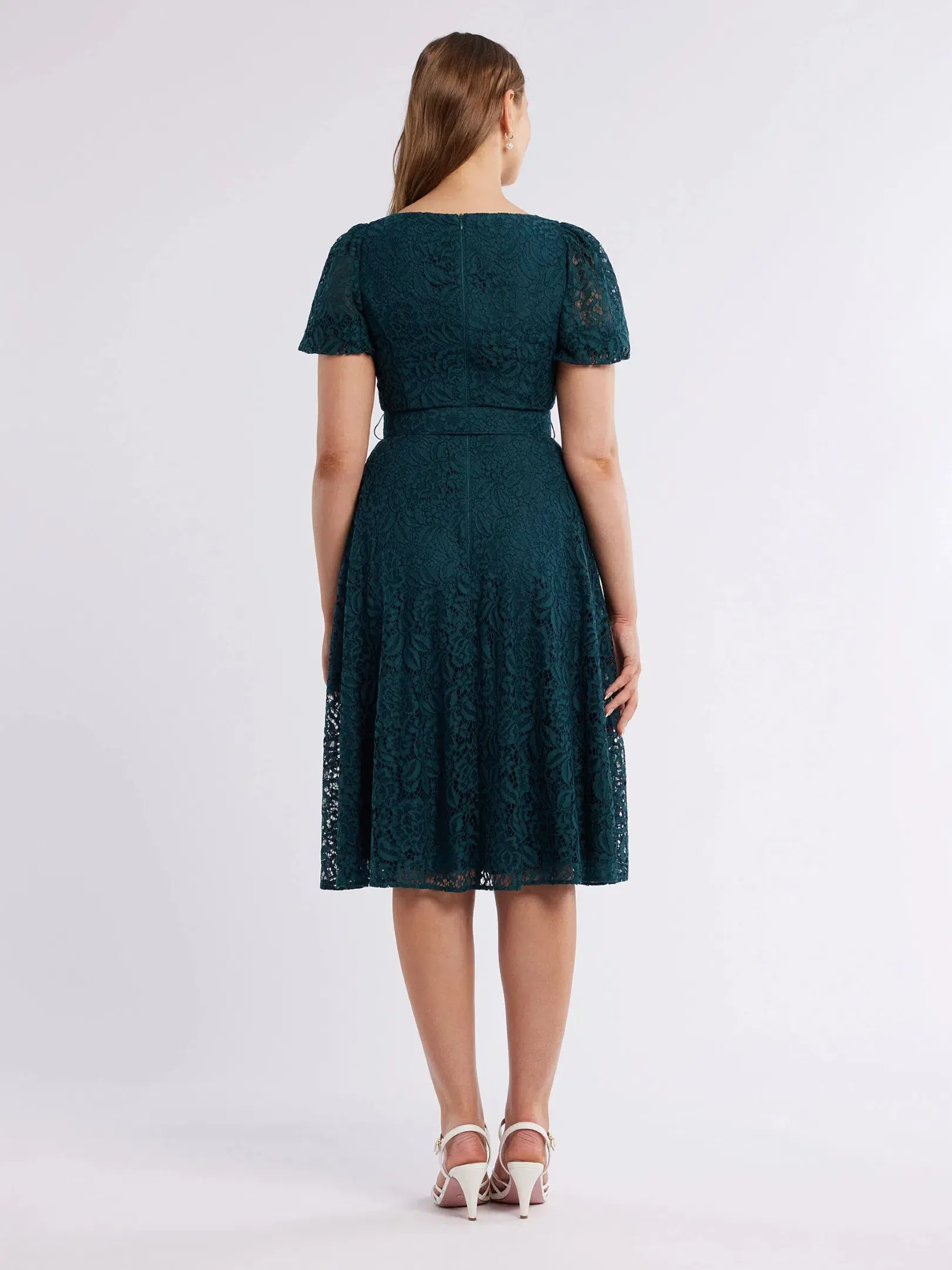 Review Emerald Short Puff Sleeves Avette Lace Knee Length Dress Green Size 12 - Image 4