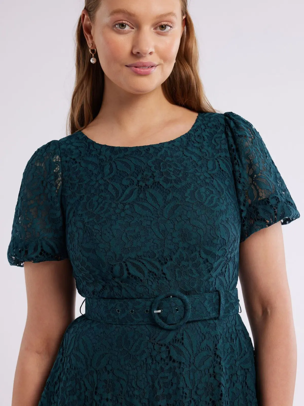 Review Emerald Short Puff Sleeves Avette Lace Knee Length Dress Green Size 12 - Image 3