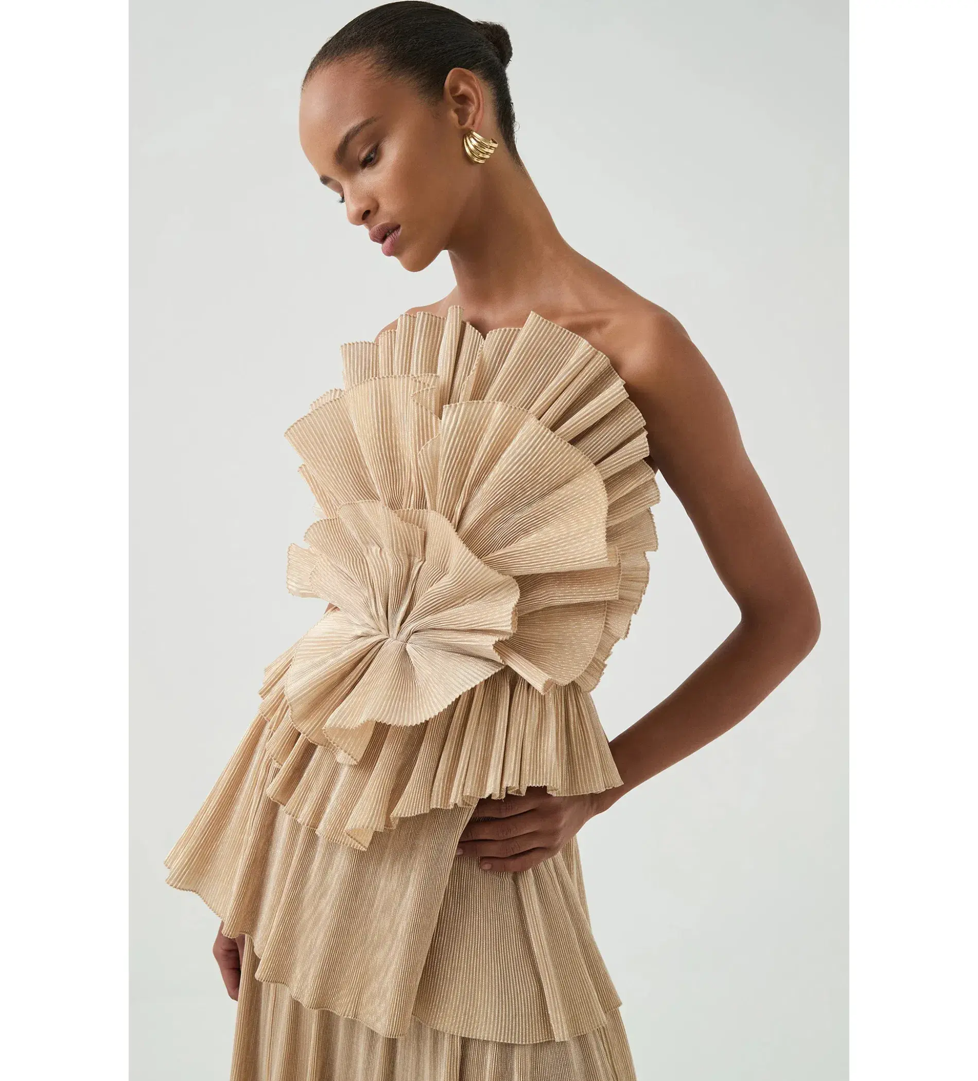 Aje Kyra Gown Gold Size 8 - Image 2