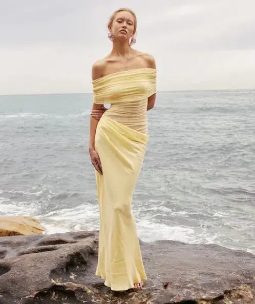 Benni Nico Maxi Dress Butter Yellow Size 6 - Image 1