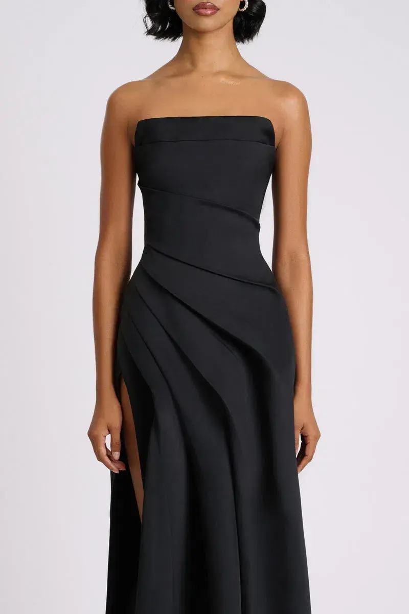 Eliya The Label Deanna Maxi Gown Black Size S / Au 8 for rent on The Volte - main image