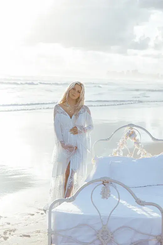 Coven & Co Boho Maternity Full Moon Lace Gown White Size M / AU 12 - Image 8