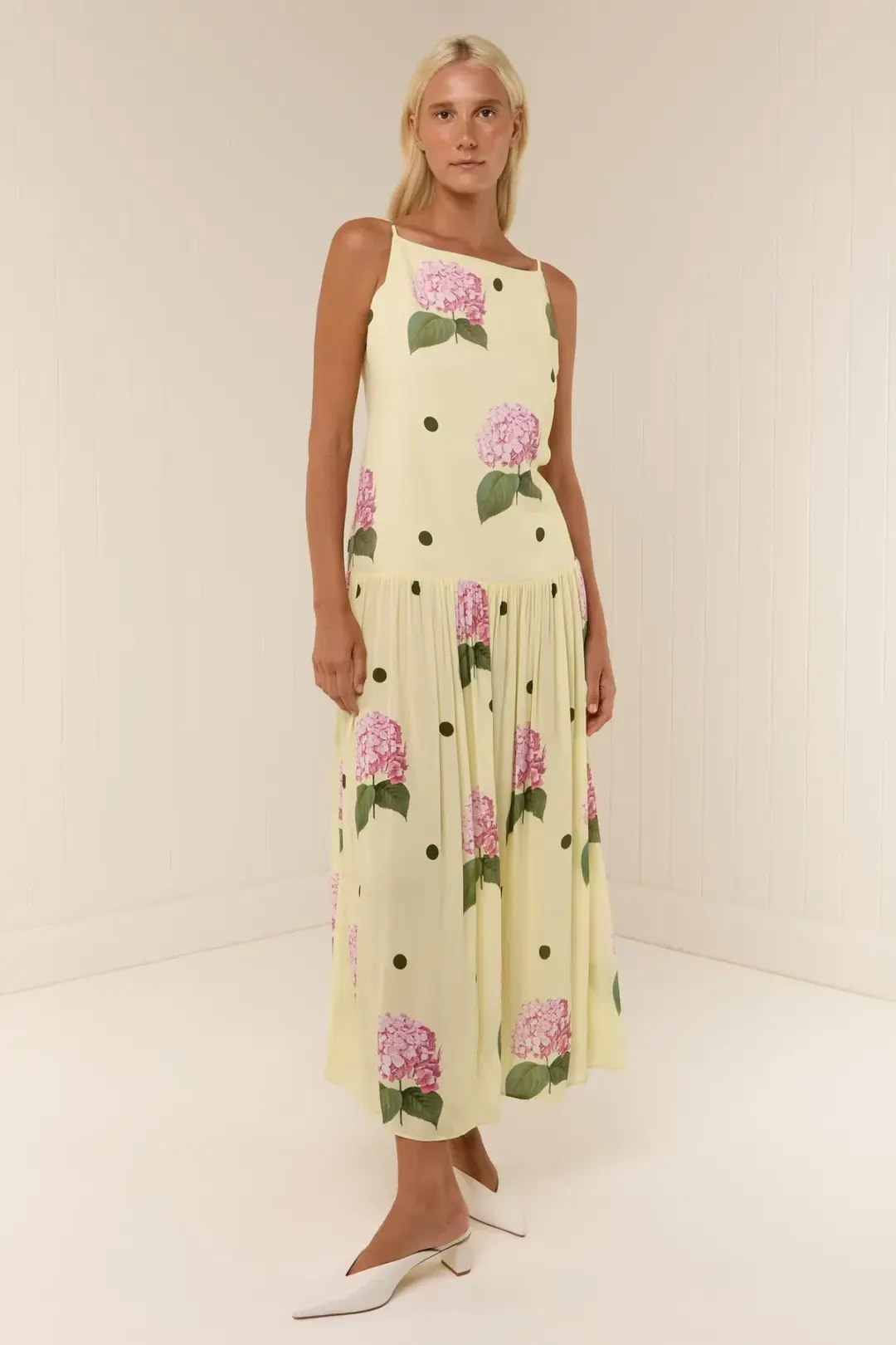 Palm Noosa Dropped Waist Bianca Dress Floral Size 8  for rent on The Volte - main image