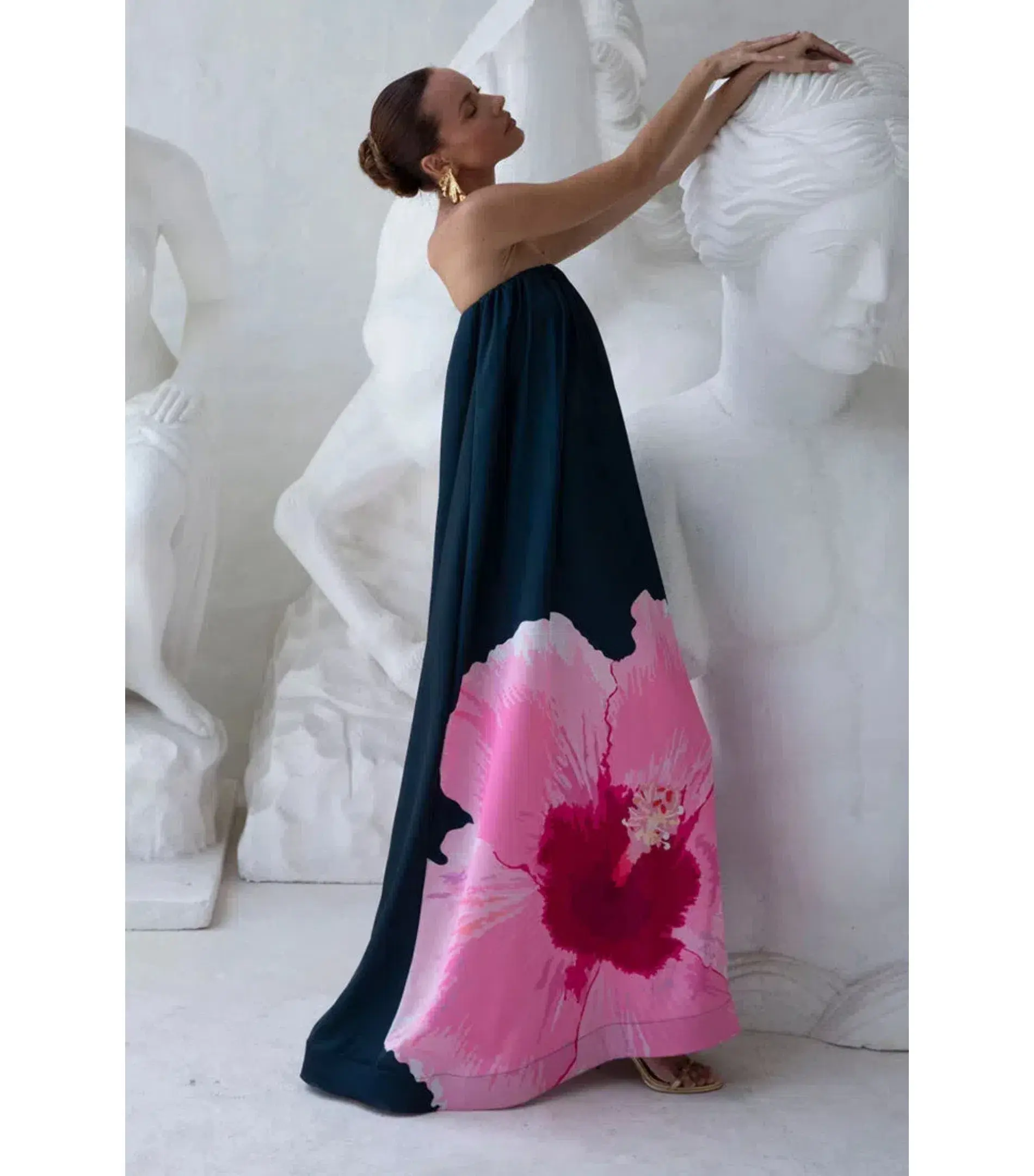 L'Idée Costiera Maxi Dress Hibiscus Midnight Size AU 8 - Image 2