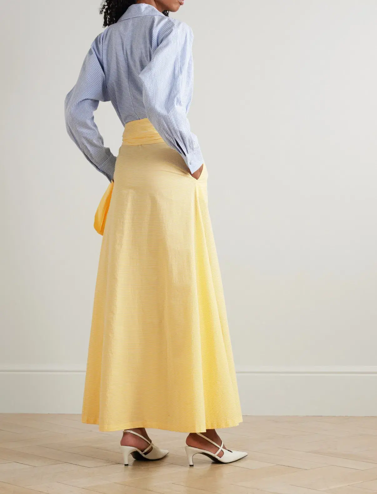 Bernadette Clarence Striped Seersucker Maxi Dress in Blue/White Striped and Yellow Size AU 12-14 - Image 2