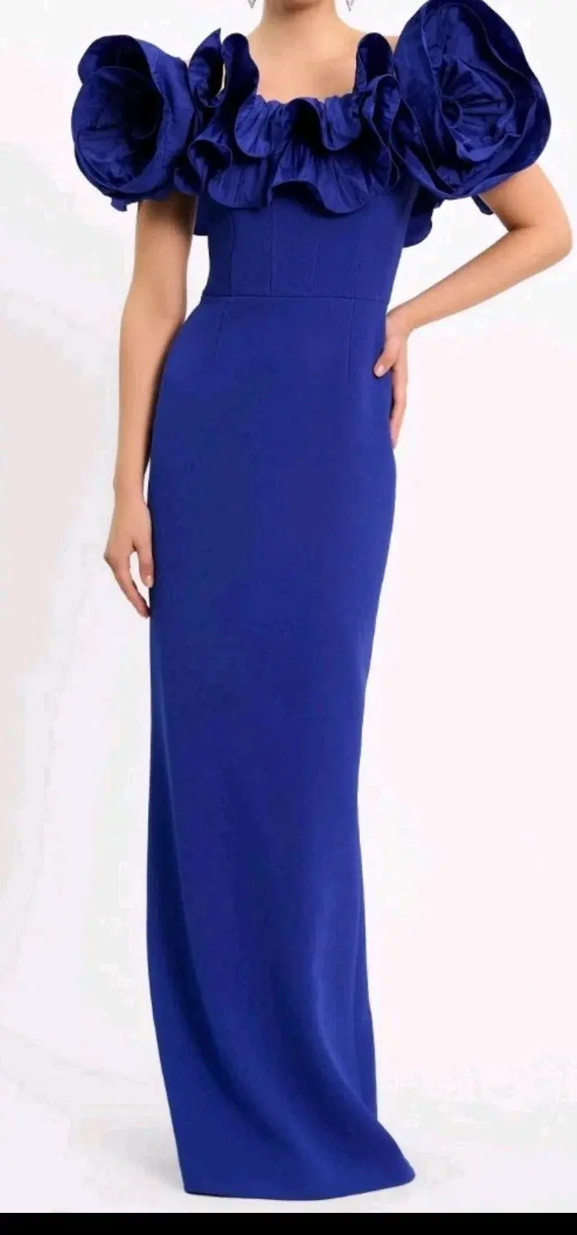 Rebecca Vallance Cora Gown size 14 - 16 - Image 1
